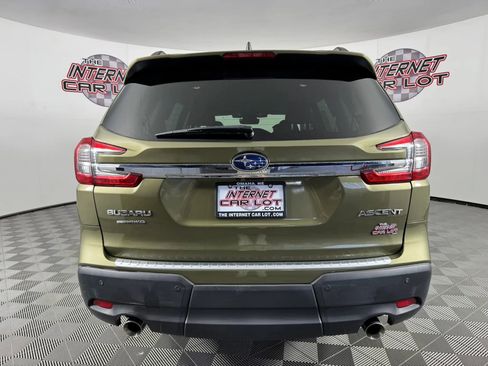 Used 2024 Subaru Ascent Premium w/ Convenience Package image 6