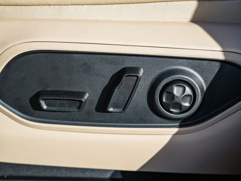 New 2025 Jeep Grand Cherokee Limited image 22