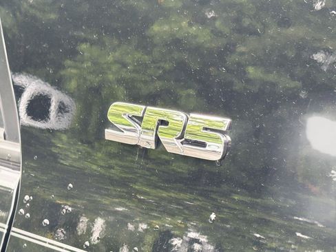 Used 2019 Toyota 4Runner SR5 RWD image 10