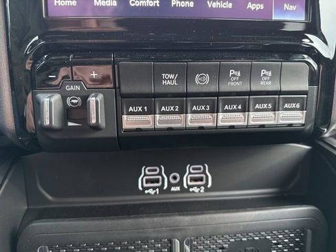 New 2026 RAM 2500 Big Horn image 23