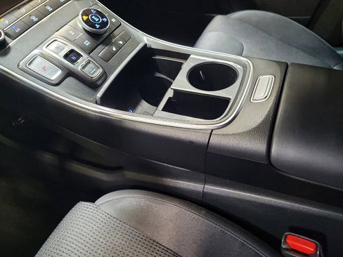 Used 2021 Hyundai Santa Fe SEL AWD/4WD image 26