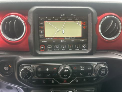 Used 2021 Jeep Gladiator Rubicon AWD/4WD image 23