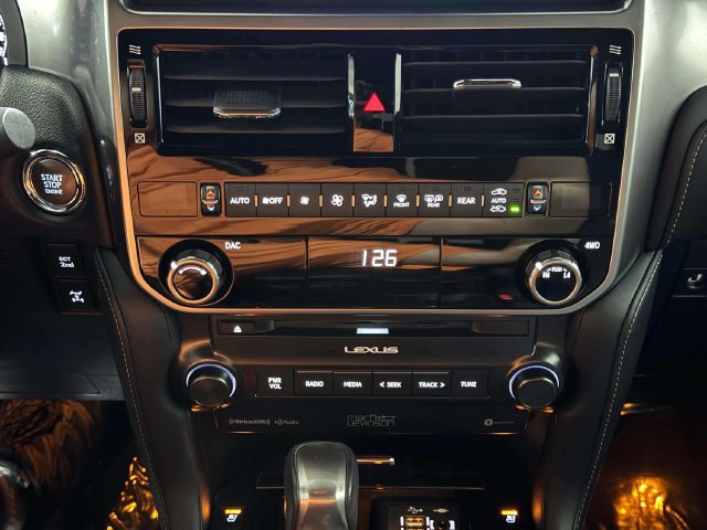 Certified 2023 Lexus GX 460 Premium w/ Premium Plus Package AWD/4WD image 18