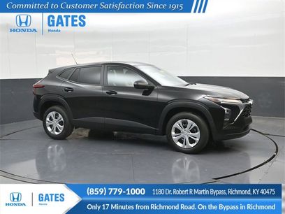 Used 2025 Chevrolet Trax LS