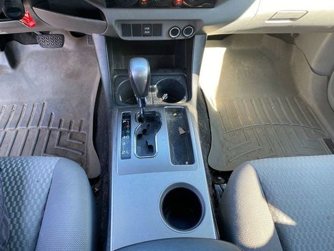 Used 2015 Toyota Tacoma 4x4 Double Cab w/ SR5 Package image 21