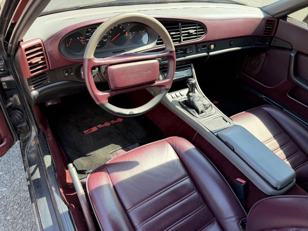 Used 1987 Porsche 944 S RWD image 14