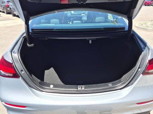 Used 2023 Mercedes-Benz E 350 4MATIC Sedan image 28