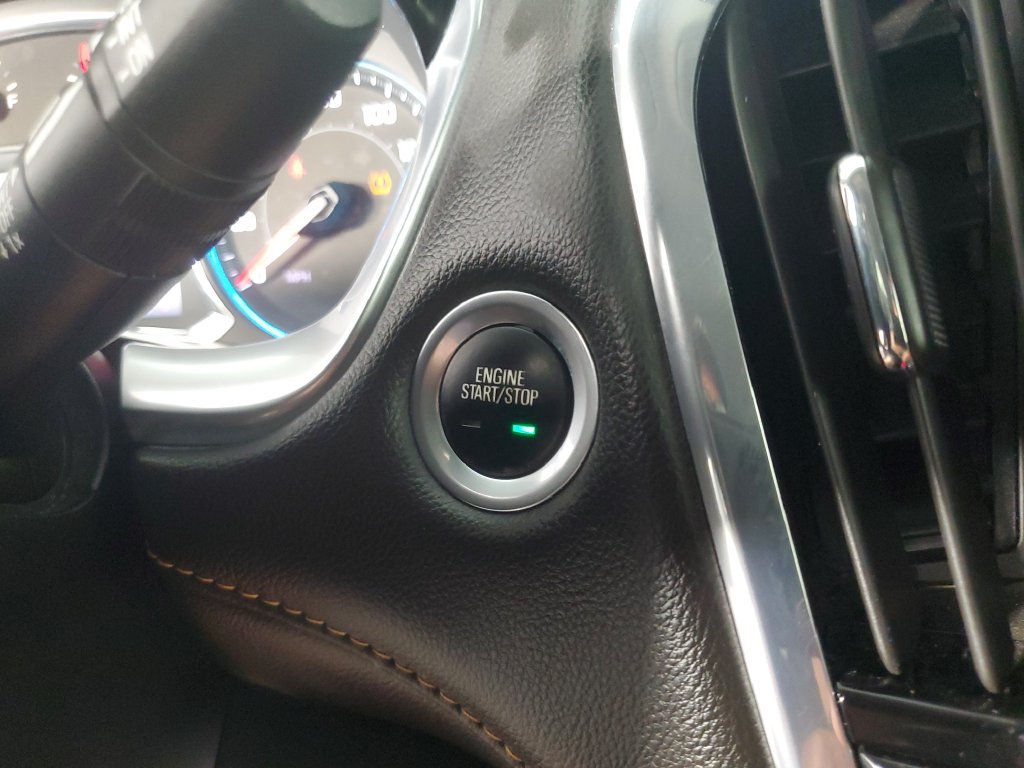Used 2020 Chevrolet Traverse LT FWD image 22