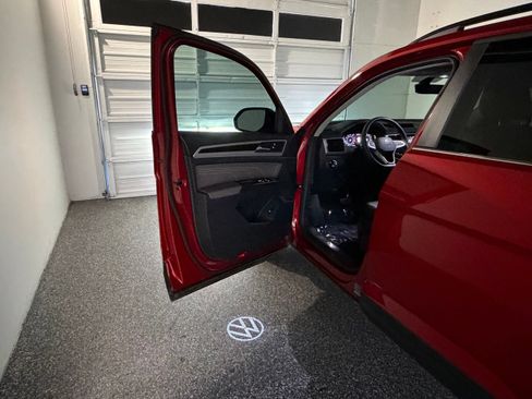 Used 2023 Volkswagen Atlas SE w/ Panoramic Sunroof Package FWD image 54