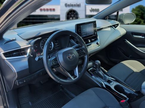 Used 2022 Toyota Corolla SE FWD image 12