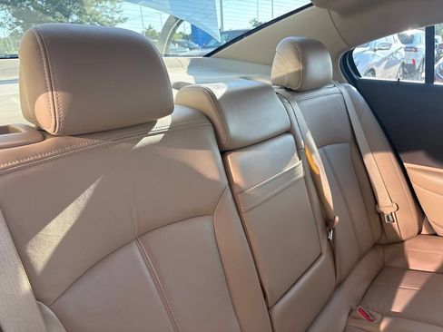 Used 2012 Buick LaCrosse Leather FWD image 29