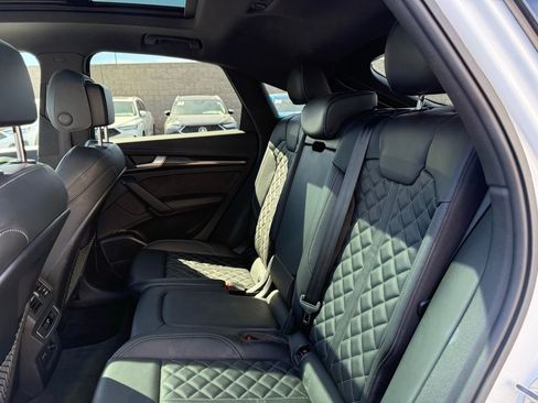 Used 2023 Audi SQ5 Premium Plus w/ Premium Plus Package image 12