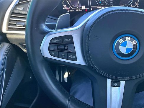 Used 2022 BMW X5 xDrive45e w/ M Sport Package image 7