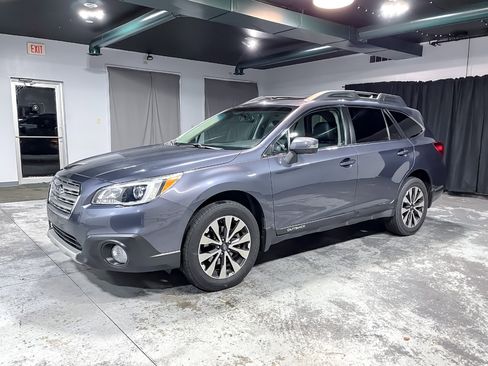Used 2017 Subaru Outback 2.5i Limited image 4