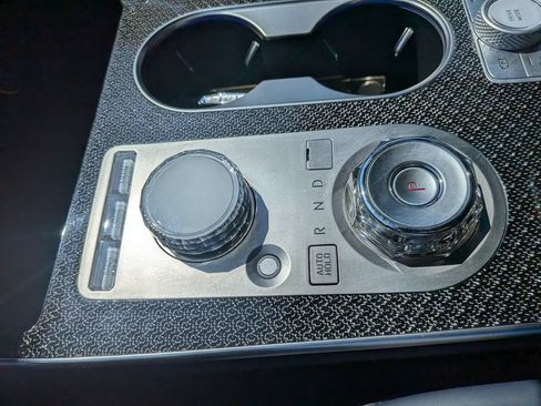 Used 2025 Genesis GV80 3.5T e-SC AWD/4WD image 23