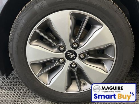 Used 2019 Hyundai Ioniq Limited w/ Ultimate Package 02 image 24