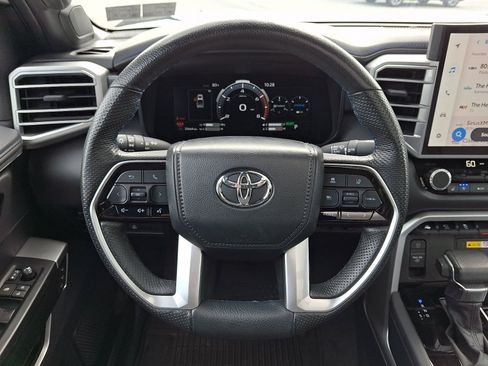 Certified 2024 Toyota Tundra Platinum AWD/4WD image 21
