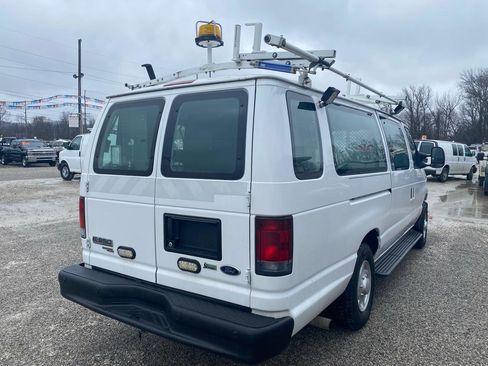 Used 2012 Ford E-350 and Econoline 350 Extended Super Duty w/ Insulation Pkg image 5