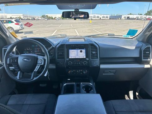 Used 2017 Ford F150 XL w/ Equipment Group 101A Mid AWD/4WD image 19