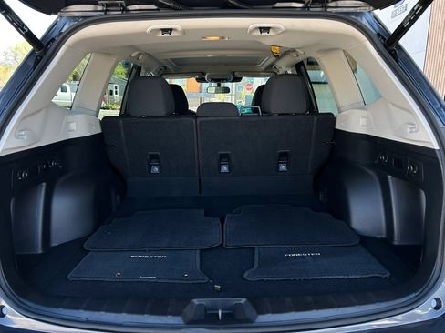 Used 2022 Subaru Forester Premium image 24