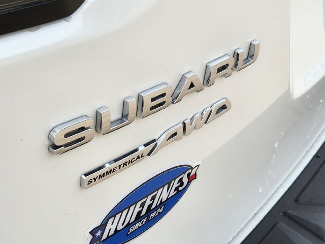 Certified 2025 Subaru Outback Limited AWD/4WD image 11