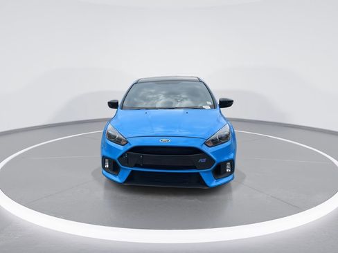 Used 2018 Ford Focus RS image 3