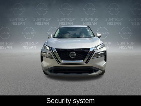 Used 2021 Nissan Rogue SV FWD image 10