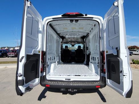 New 2026 Ford Transit 250 148 Medium Roof Extended AWD image 11