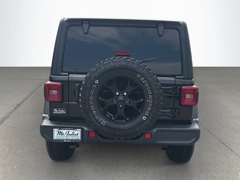 Used 2022 Jeep Wrangler Unlimited Sport AWD/4WD image 5