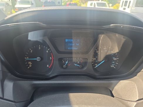 Used 2015 Ford Transit 250 130 Low Roof RWD image 11