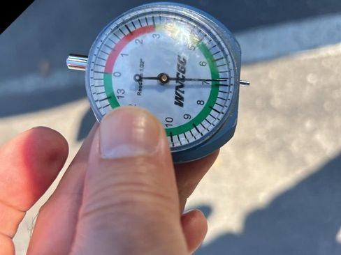 Used 2017 GMC Acadia SLT image 32