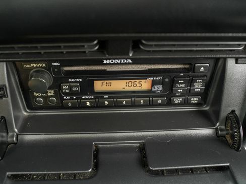 Used 2000 Honda S2000 image 29