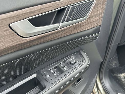 New 2026 Volkswagen Atlas SEL AWD/4WD image 13