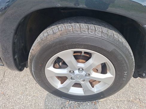 Used 2010 Toyota RAV4 Limited AWD/4WD image 27