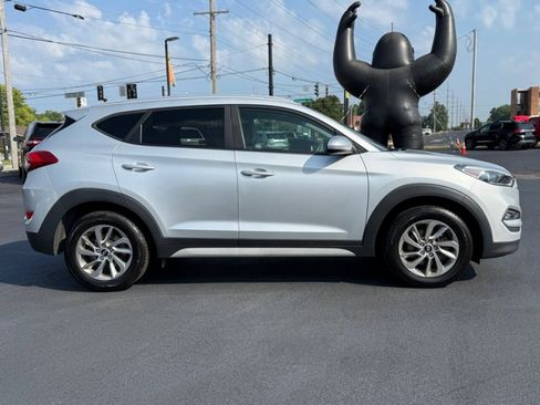 Used 2018 Hyundai Tucson SEL image 9