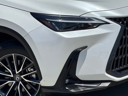 Used 2024 Lexus NX 250 FWD image 7