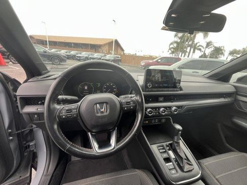 Used 2023 Honda CR-V Sport image 11
