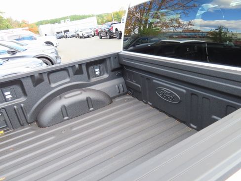 New 2025 Ford F150 Lightning Flash image 8