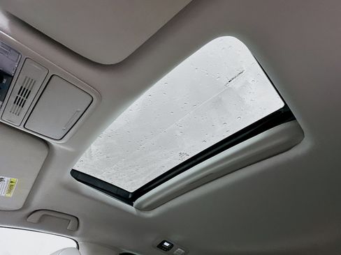 Used 2025 Honda Odyssey EX-L image 14