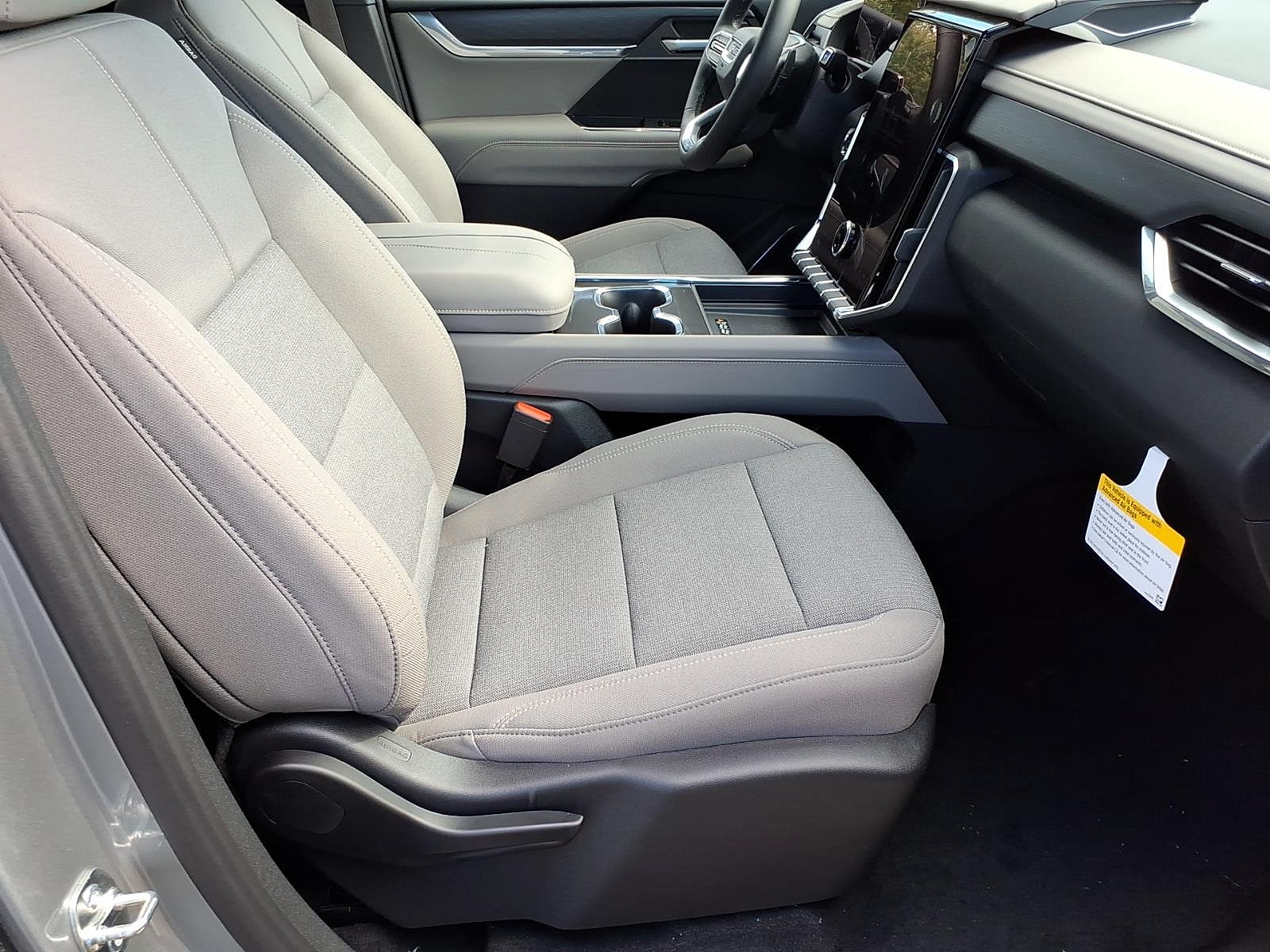 New 2027 GMC Acadia Elevation w/ LPO, Floor Liner Package AWD/4WD image 8