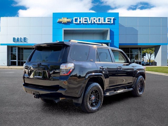 Used 2023 Toyota 4Runner SR5 Premium w/ Moonroof Package AWD/4WD image 3