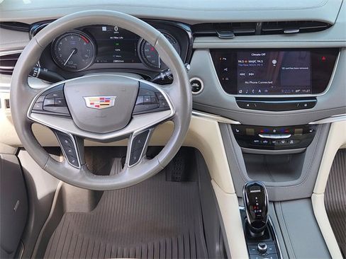 Used 2023 Cadillac XT5 Premium Luxury w/ Technology Package image 25