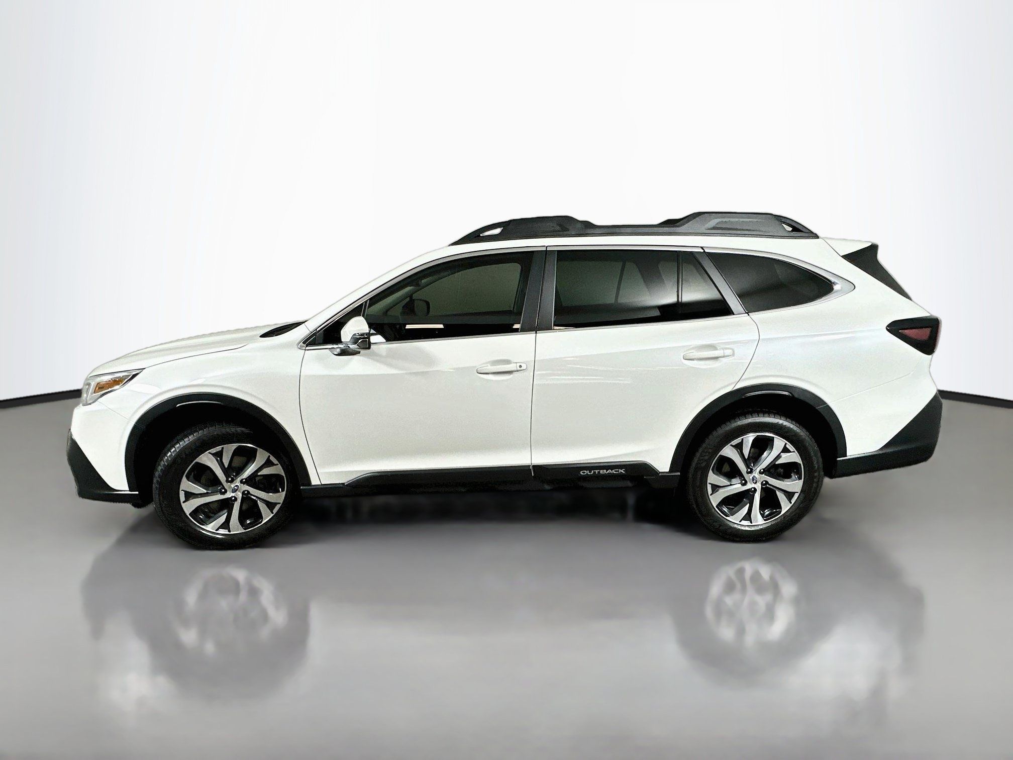 Used 2020 Subaru Outback Limited AWD/4WD image 4