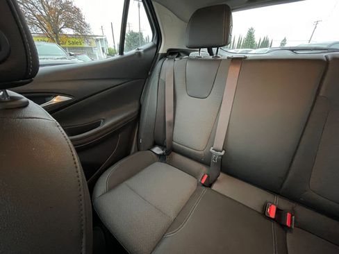 Used 2025 Buick Encore GX Preferred image 39