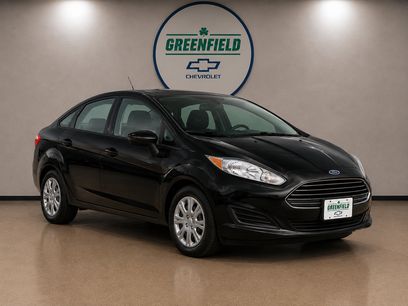Used 2013 Ford Fiesta SE