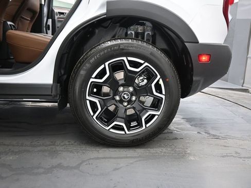 New 2025 Ford Bronco Sport Outer Banks w/ Outer Banks Tech Package+ image 25