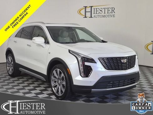 Certified 2023 Cadillac XT4 Premium Luxury FWD image 2