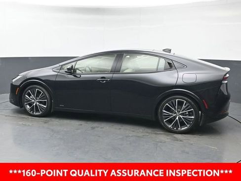 Certified 2024 Toyota Prius XLE image 4