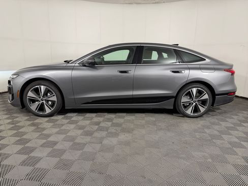 Used 2025 Audi A6 e-tron Premium Plus w/ Premium Plus RWD image 2