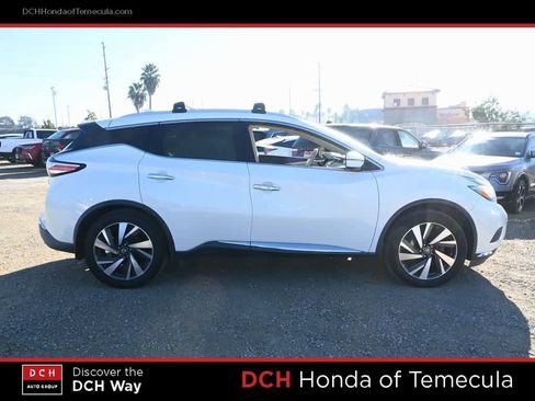 Used 2018 Nissan Murano Platinum image 5